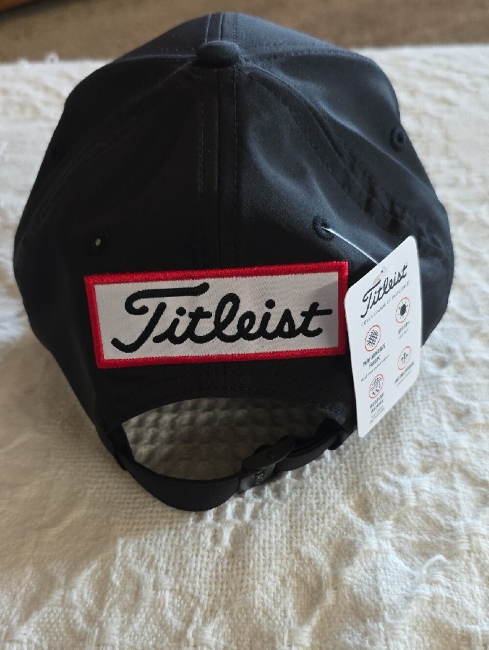 Titleist Black Cap with White Script Logo - Picture 5 of 8